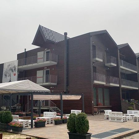Grand Chalet Delle Rocche Рокка-ді-Меццо Екстер'єр фото